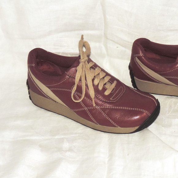 Wanted Speed red lace-up shoes - Picture 4 of 8